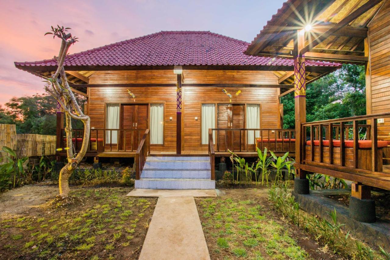 Uma Hostel Lembongan Eksteriør billede