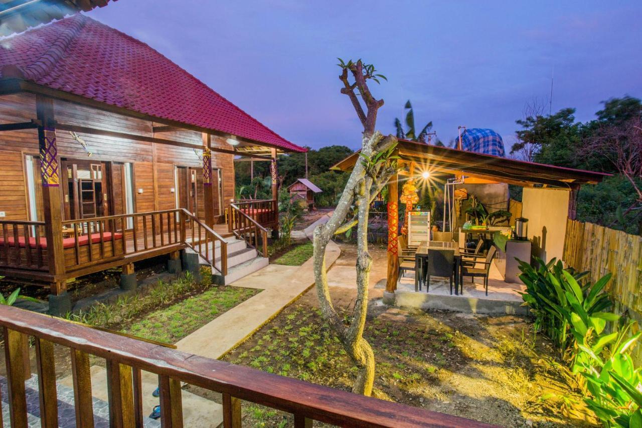 Uma Hostel Lembongan Eksteriør billede